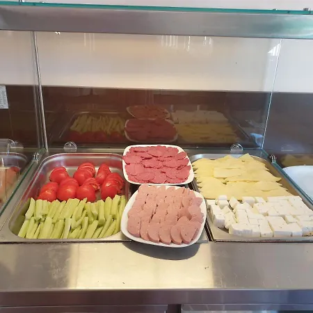 Apartmanhotel Vechna R 3*