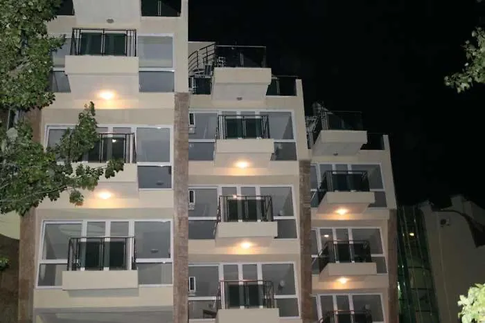 アパートホテル Vechna R サニービーチ